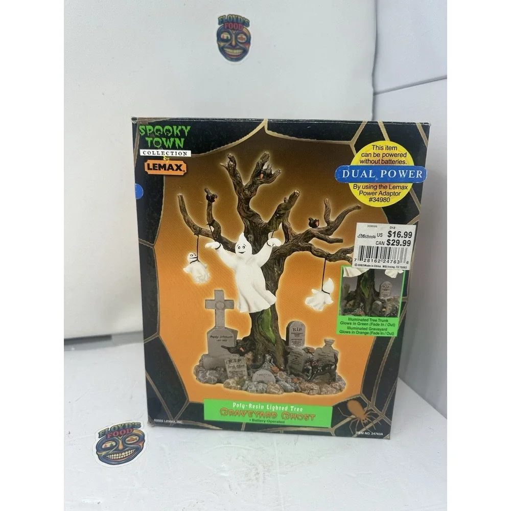Spooky Town LEMAX Graveyard Ghost 2002 lighted tree 24763A Halloween